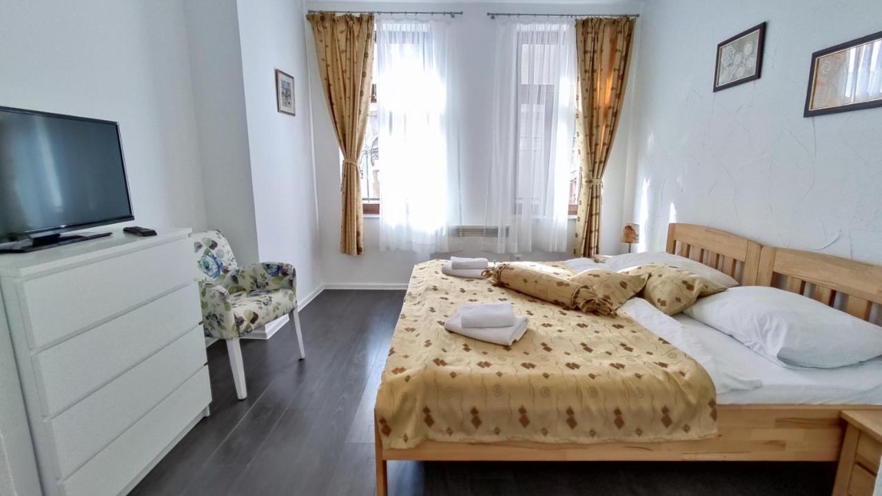 Apartments Protin Sokak Сараево Екстериор снимка